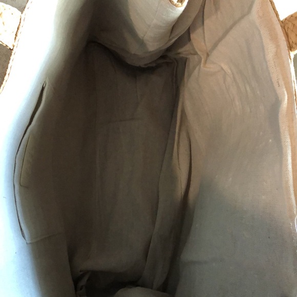 NWT B2B LA Straw Tote Social Distancing w/ pearl lettering beach bag - Picture 7 of 10